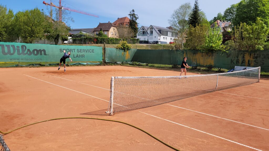 2026-04-28 11.53.17 (13) Adrian Frick und Chiara Gabriel vom Scheffel-Gymnasium Lahr bei Jugend trainiert für Olympia